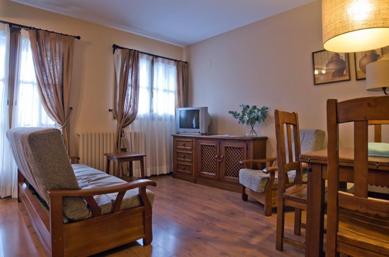 Apartamentos Casa Lavedan Tramacastilla de Tena Chambre photo