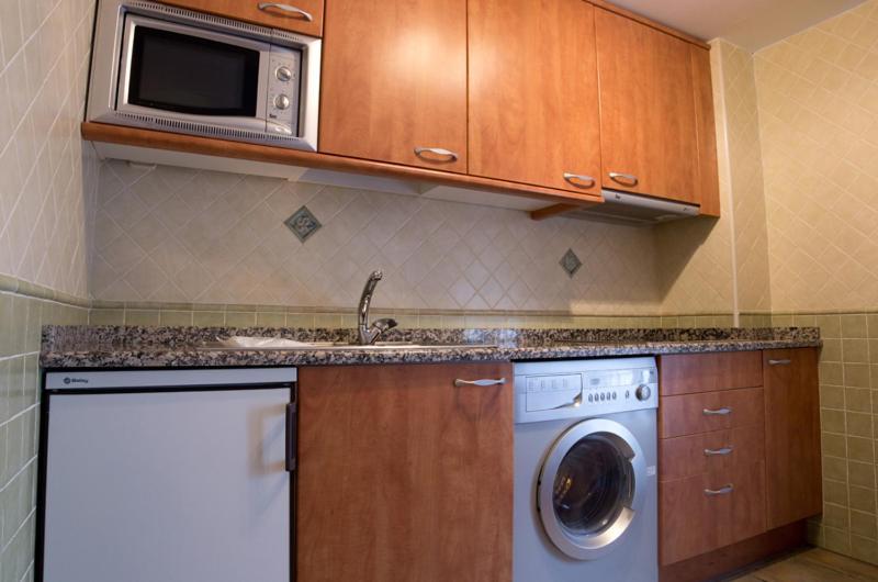 Apartamentos Casa Lavedan Tramacastilla de Tena Chambre photo