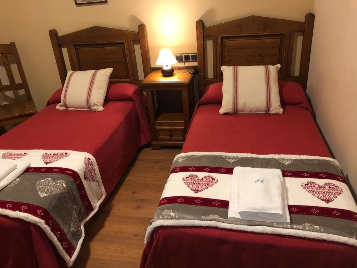 Apartamentos Casa Lavedan Tramacastilla de Tena Extérieur photo